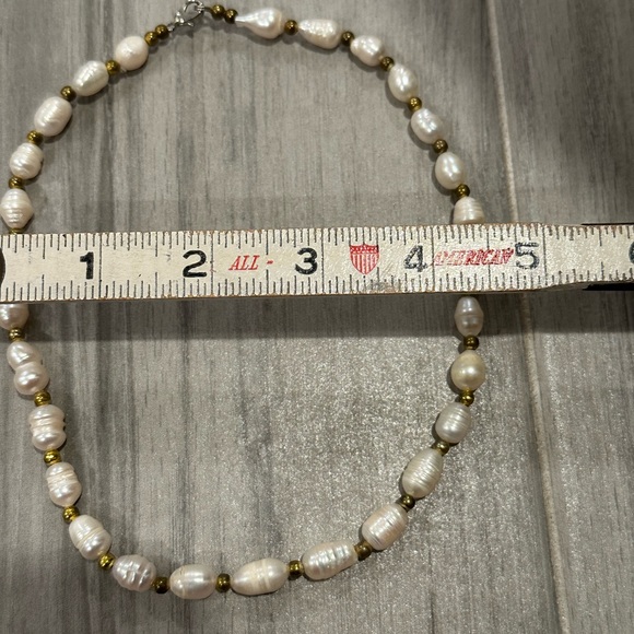 Trendy Natural Freshwater Pearl & Tiny Gold Beads Necklace - Picture 9 of 9